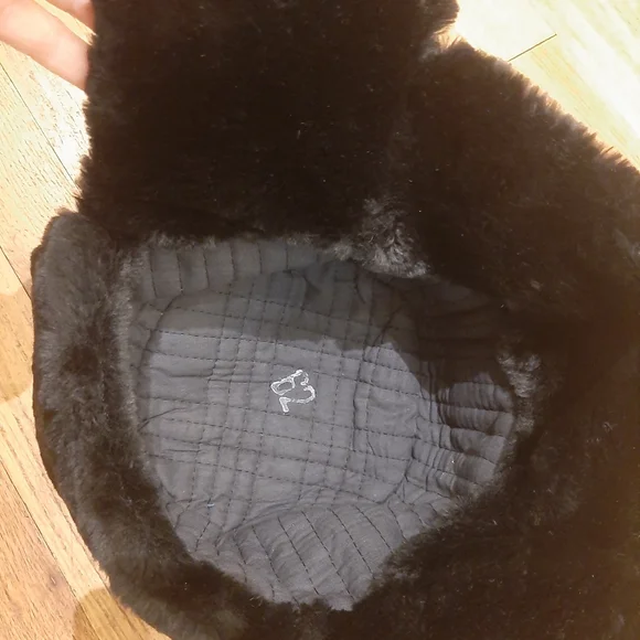 Black Faux Fur Russian Ushanka Hat - Picture 9 of 13